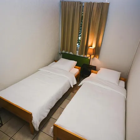 Auberge de jeunesse Alaia *